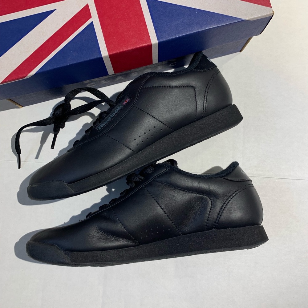 NIB (2001) Reebok Classic Black Sneakers - Sz 7.5 - Picture 4 of 8